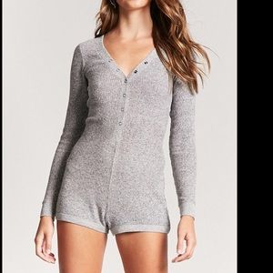 Henley romper